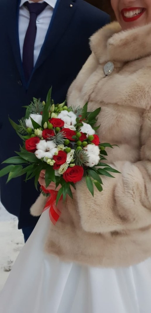 Свадебный букет с хлопком &laquo;Счастливый день&raquo;