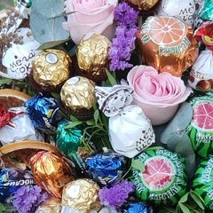 Съедобная корзина &laquo;Сладкий пир&raquo;