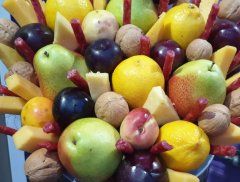 Съедобный букет &laquo;Вкусняша&raquo;