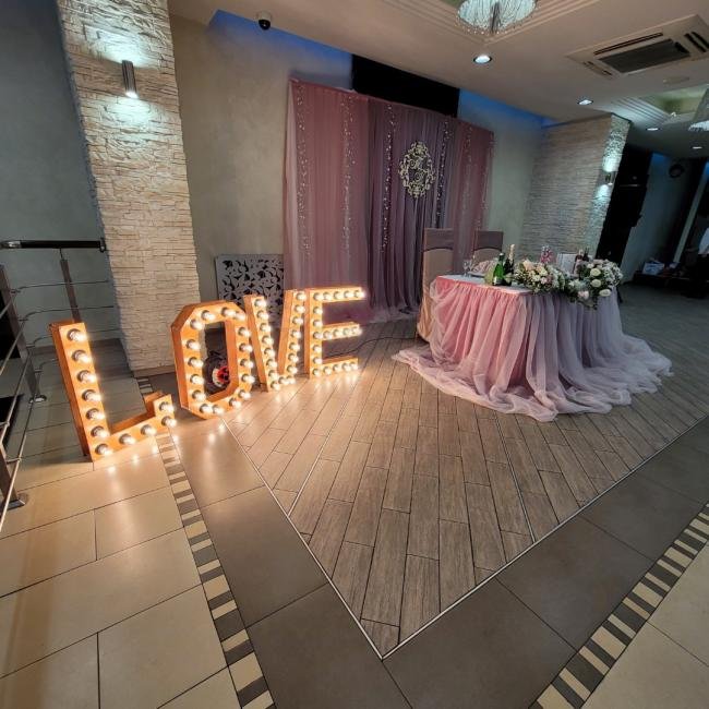 Светящиеся буквы